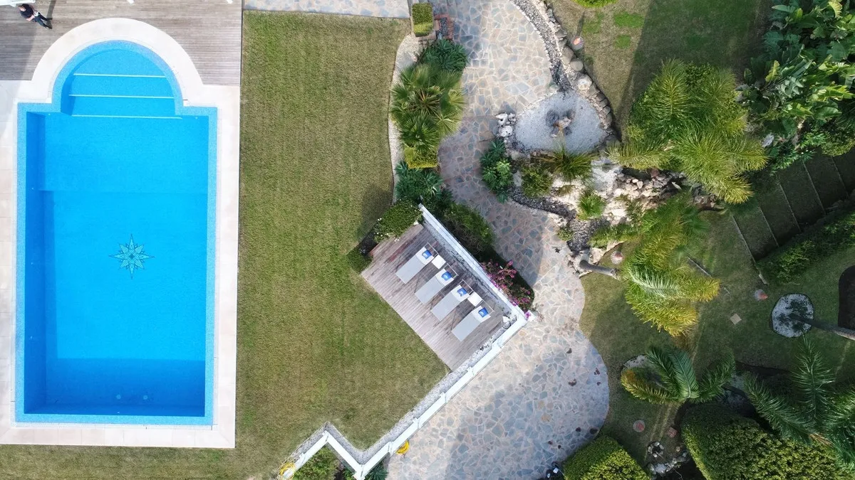 36ff310e-64c4-42a6-b487-5b0fa096257c