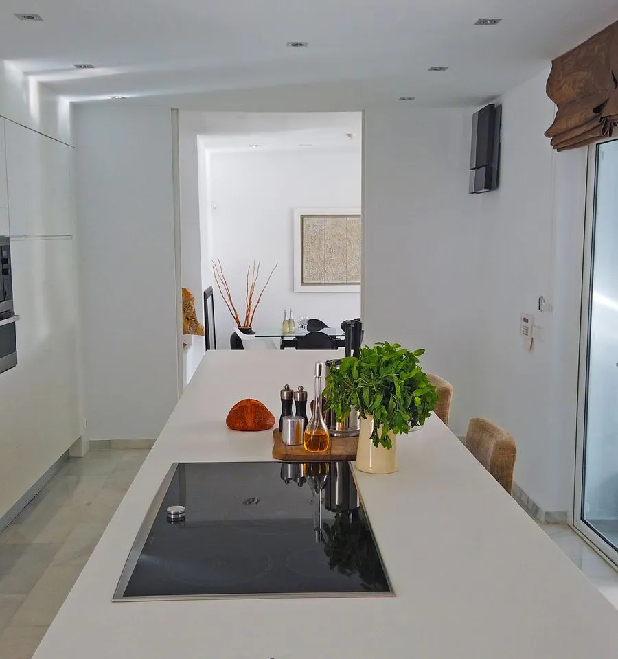 95dc22c2-4191-49a8-86a1-498ab1344ce5