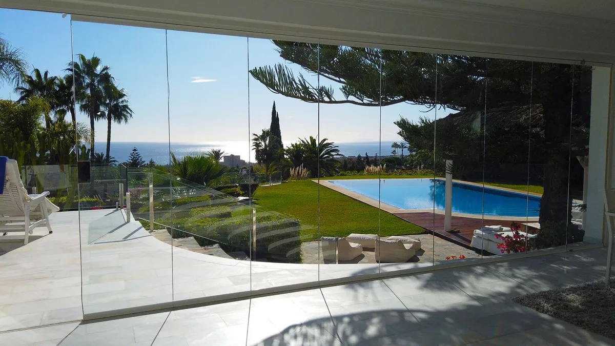 a2868b5f-ddfd-427a-8f96-2e9b950b5c92