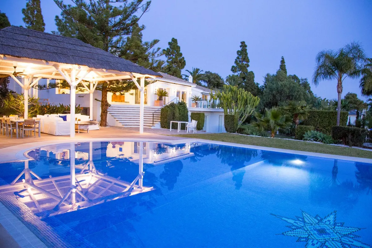 a3b9ed6b-04f0-4e00-b689-5f0838873187