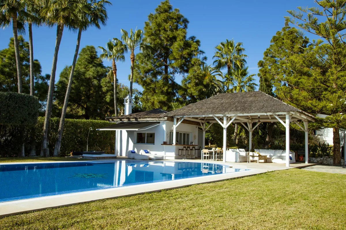 e56c7ab2-9776-4139-b0d4-443f734ca8a6