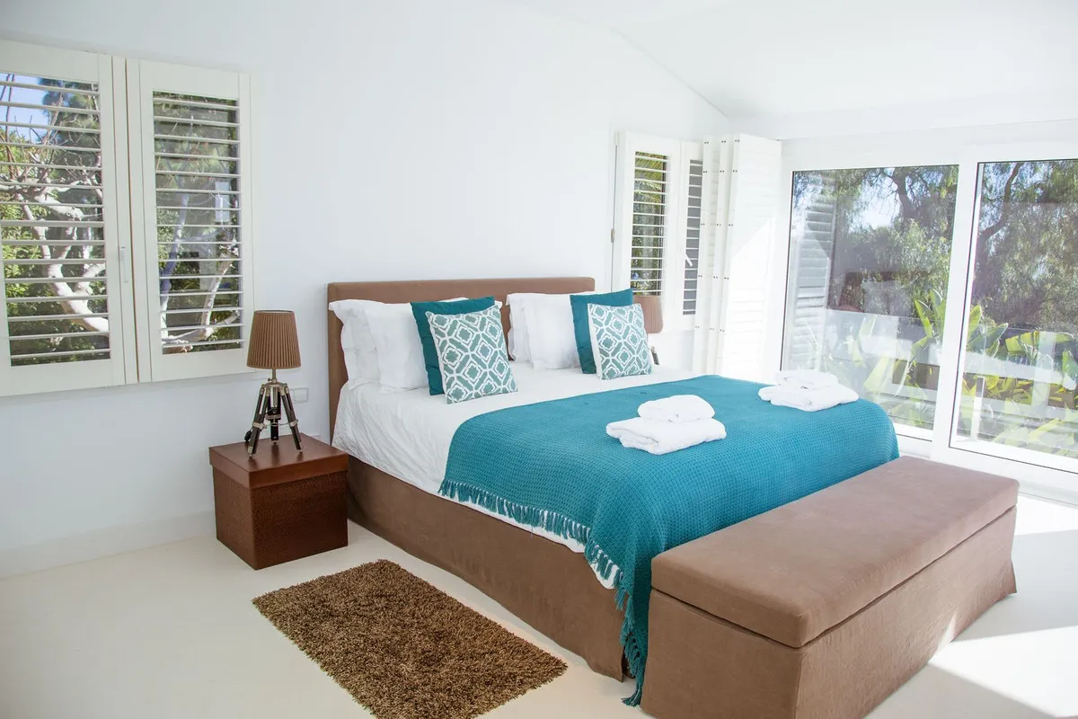 eeb5d1f5-a796-4ae8-b0db-afb3259fba2c