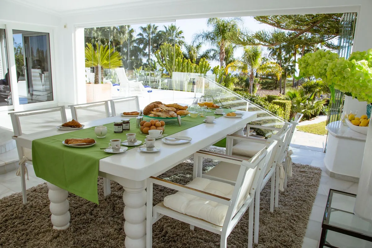 faf8a86b-7dfc-4b56-99d6-c617a70ee2e1