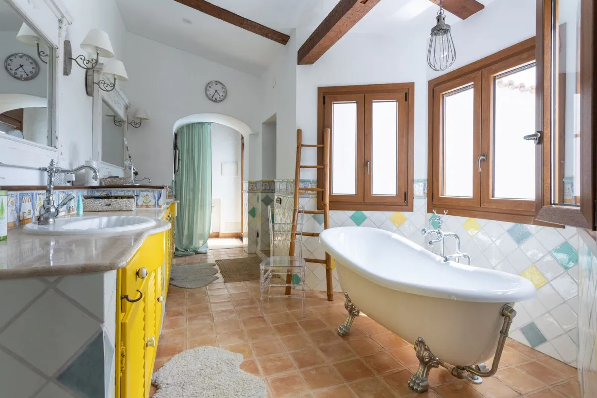 88bf8e3d-06ac-4d5e-8c12-70d925279f48