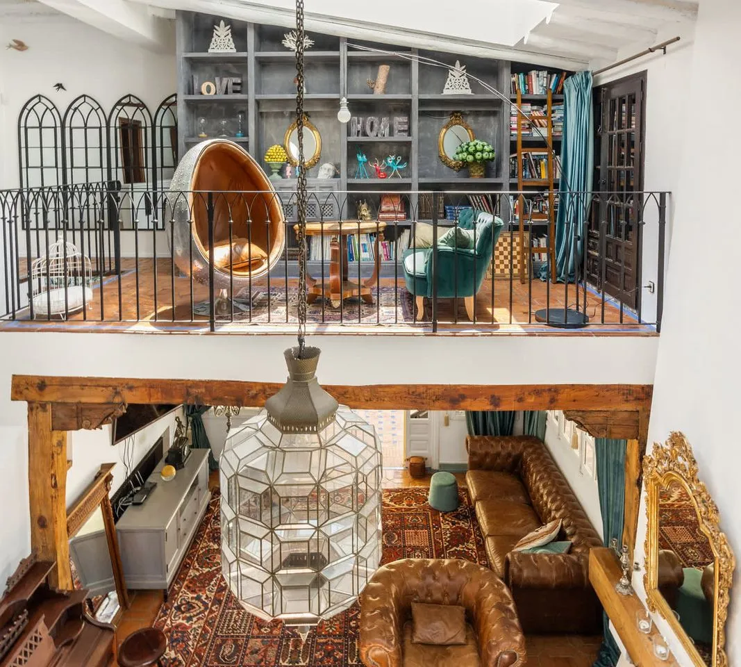 b5e89490-e814-4ed2-b266-eb6c8d8f1885