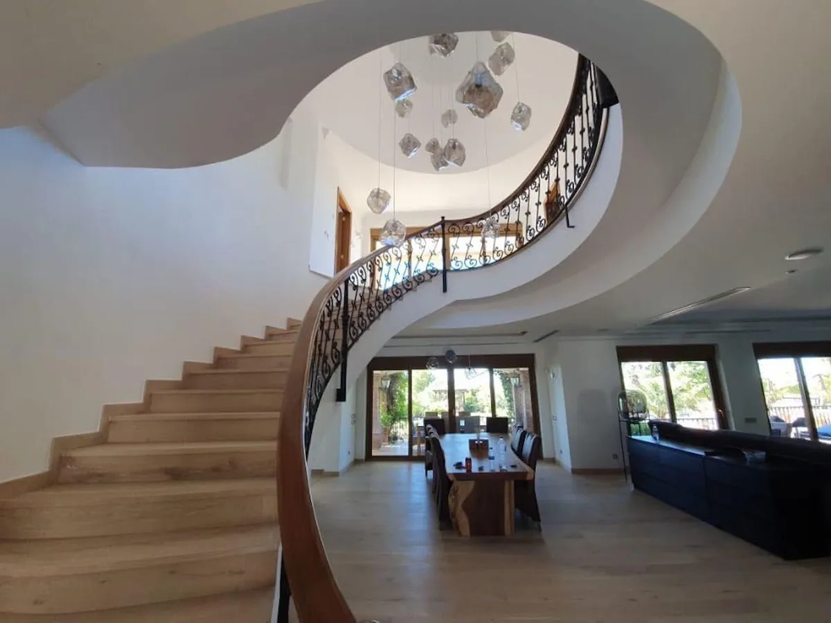 545009cc-405b-49a3-b3d5-54d8acef7e6b