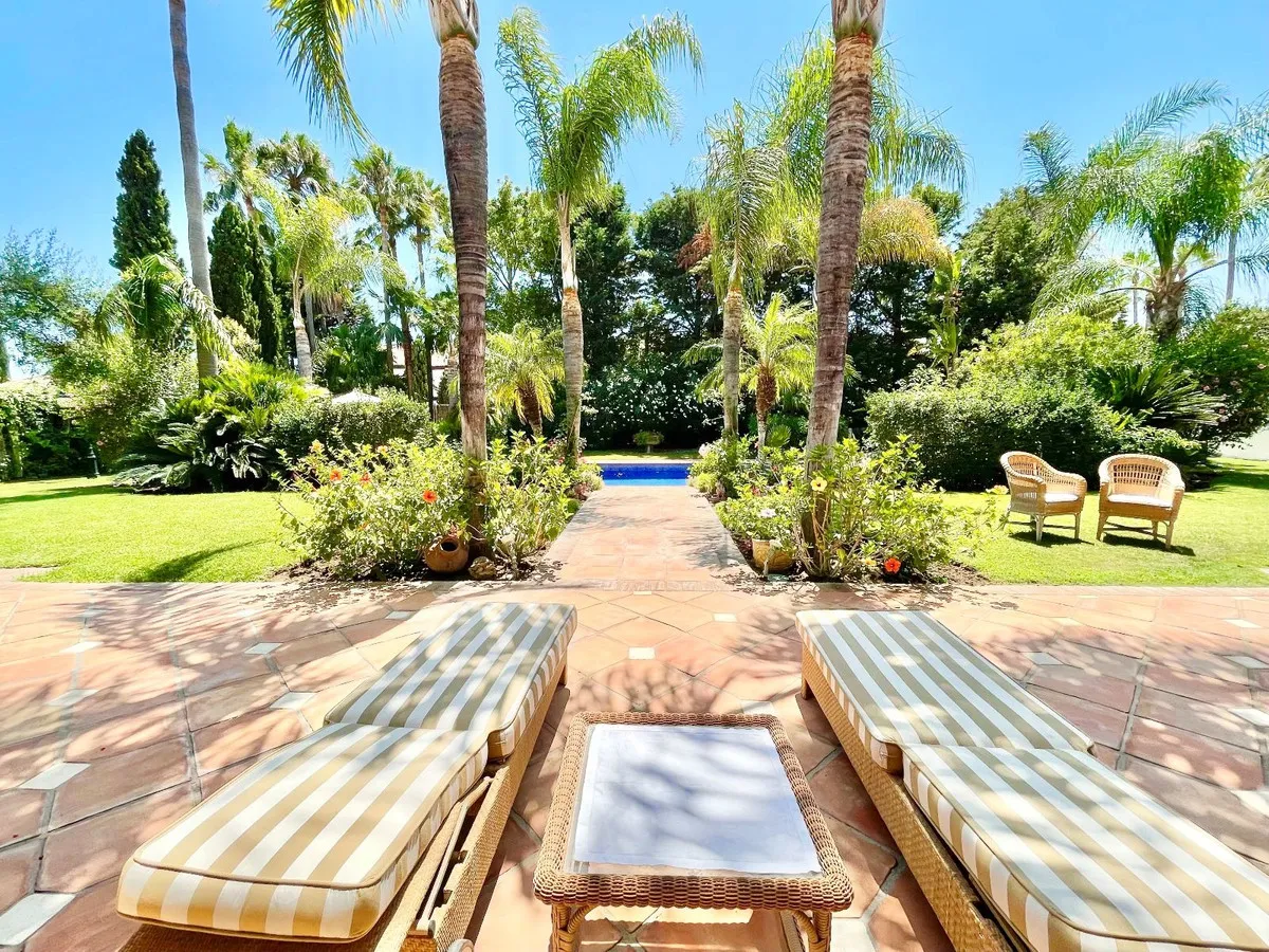 a2bcef6d-0355-4141-97fb-7a28a22aac50