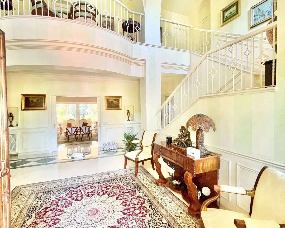 ffabfbfb-dea0-40ab-a586-977e294835b4