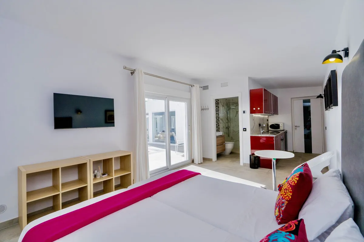 7c634abf-7cf5-4ae3-b067-8faacfbb2642