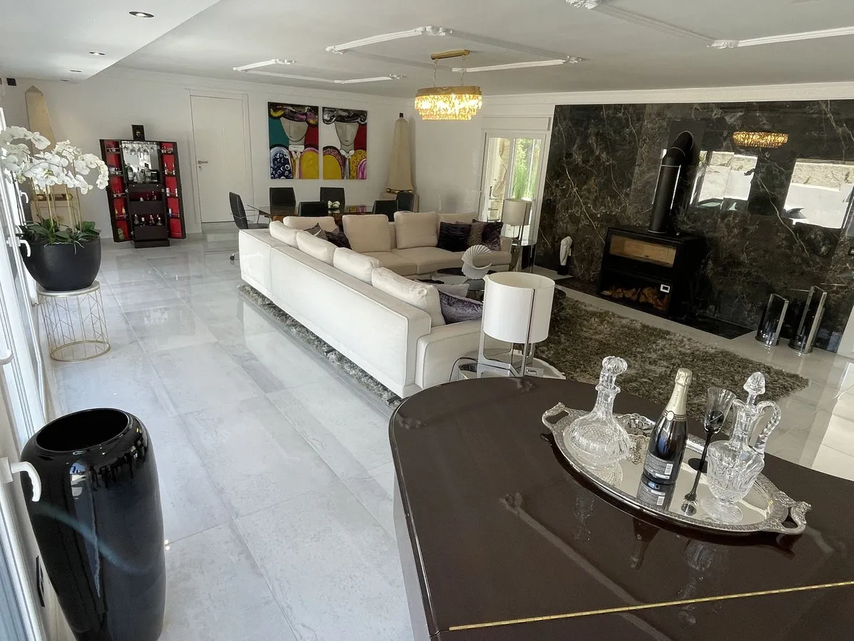 879eac2c-334a-47e5-a21a-fab7208a5eea