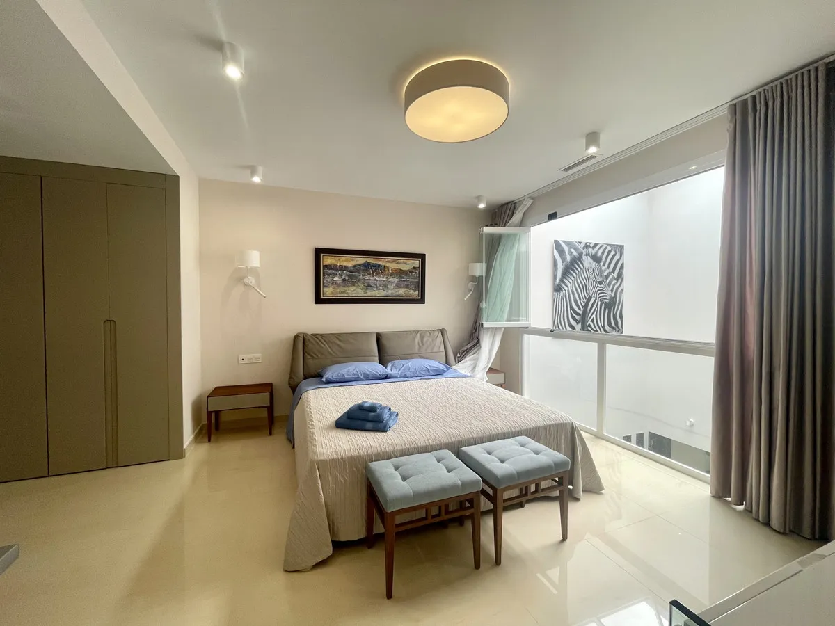 0a8f479b-0231-4569-b6fc-b7f6a0b962a7