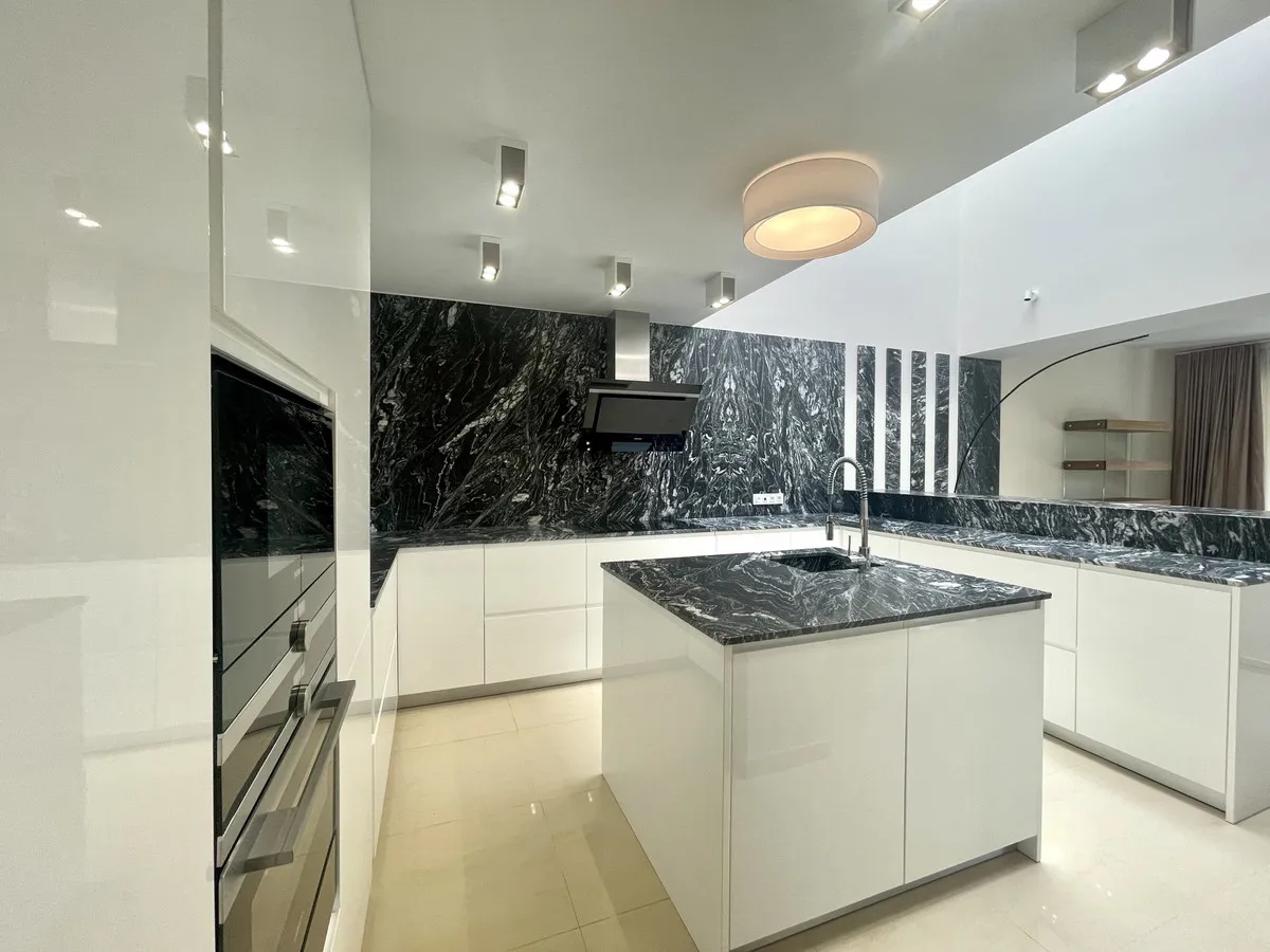 6ce055ee-e710-408e-be4e-28bc88f50bb2