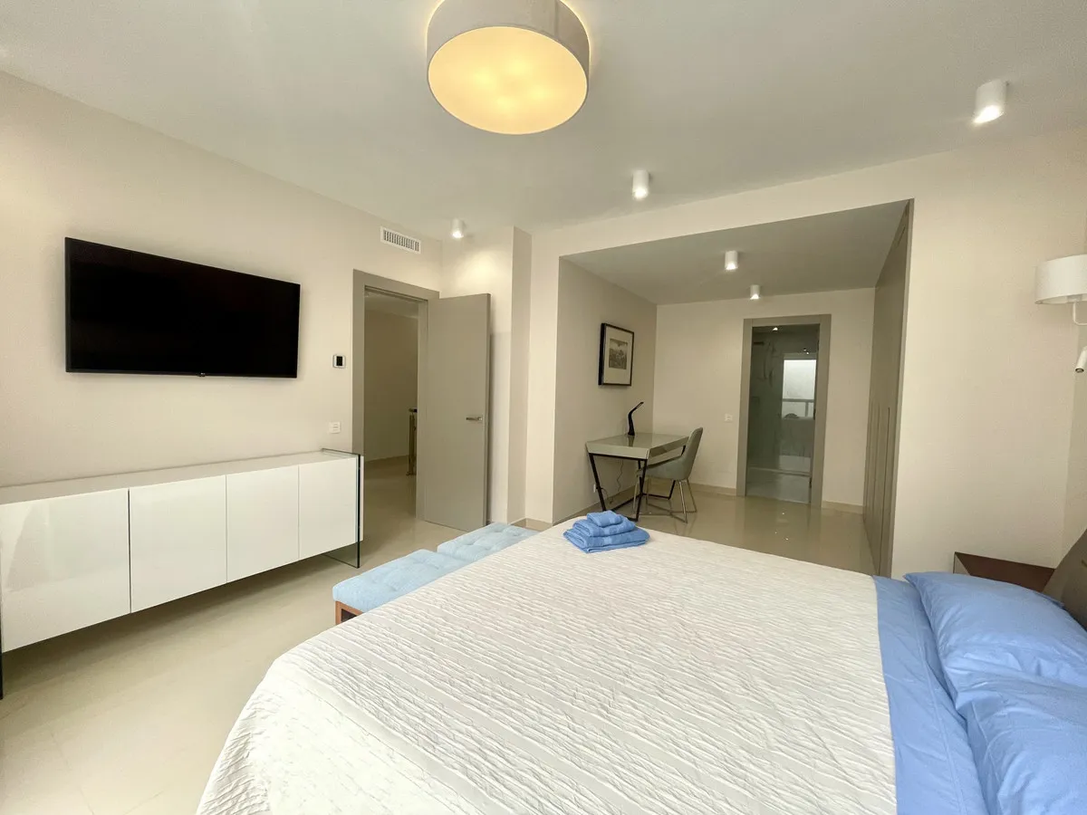 9d89af6a-3891-4e36-accf-6a6b87717676