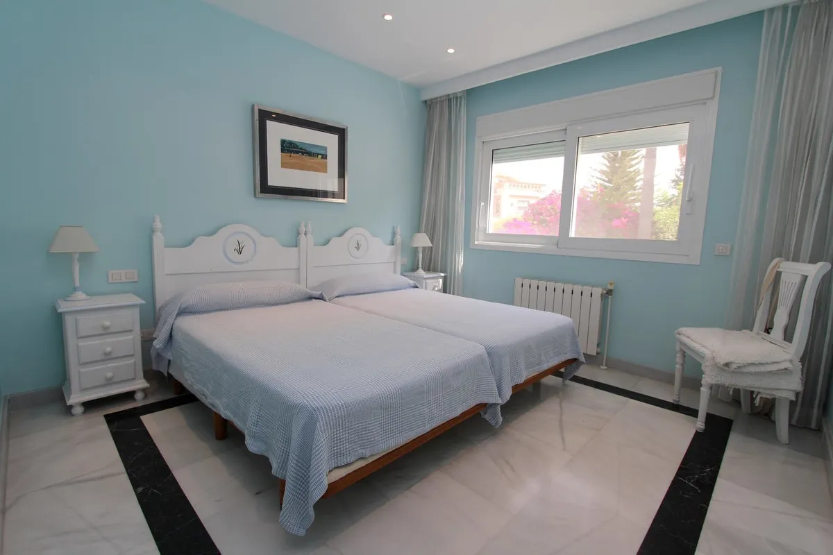 29c37d56-4731-4814-8be8-85482505d956