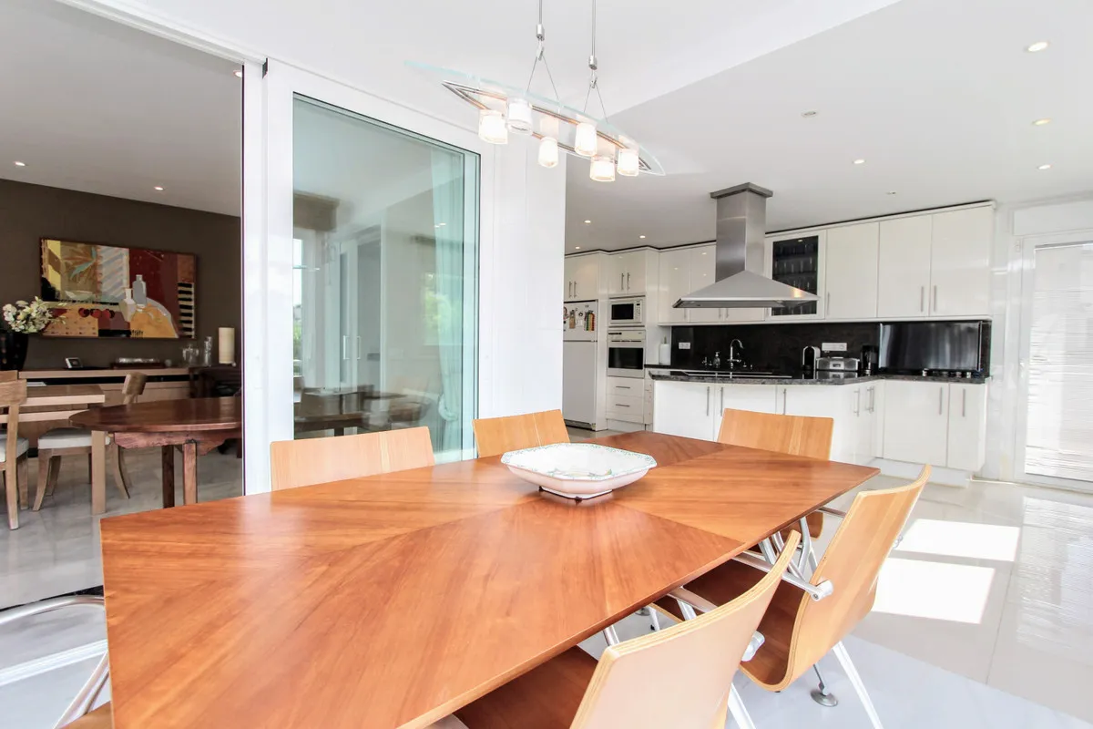 c64c95ab-5c9e-4fe6-b856-068d36b9cb36