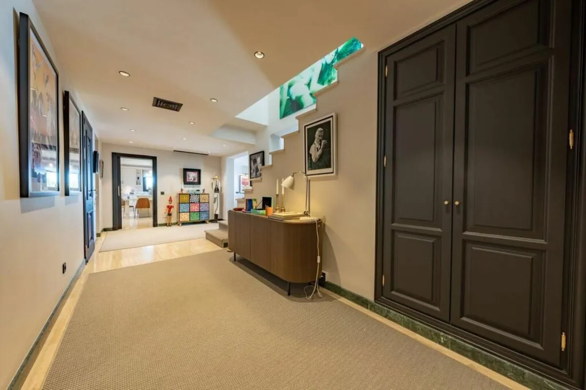 17af3eb3-f878-48ef-9588-4405cbf14704