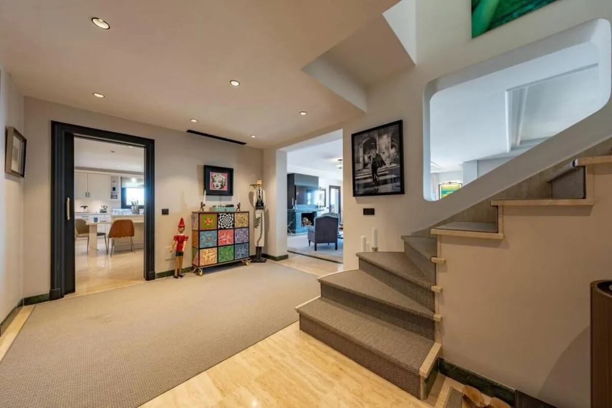 e0fd37c4-700f-4767-b16d-750b811ad06a