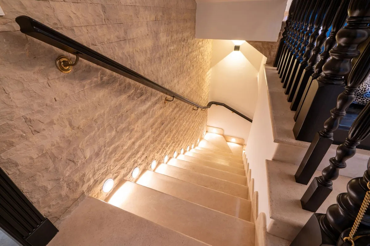 f835c3c7-4e2e-4c34-8cc1-dfa3cad5b8b2