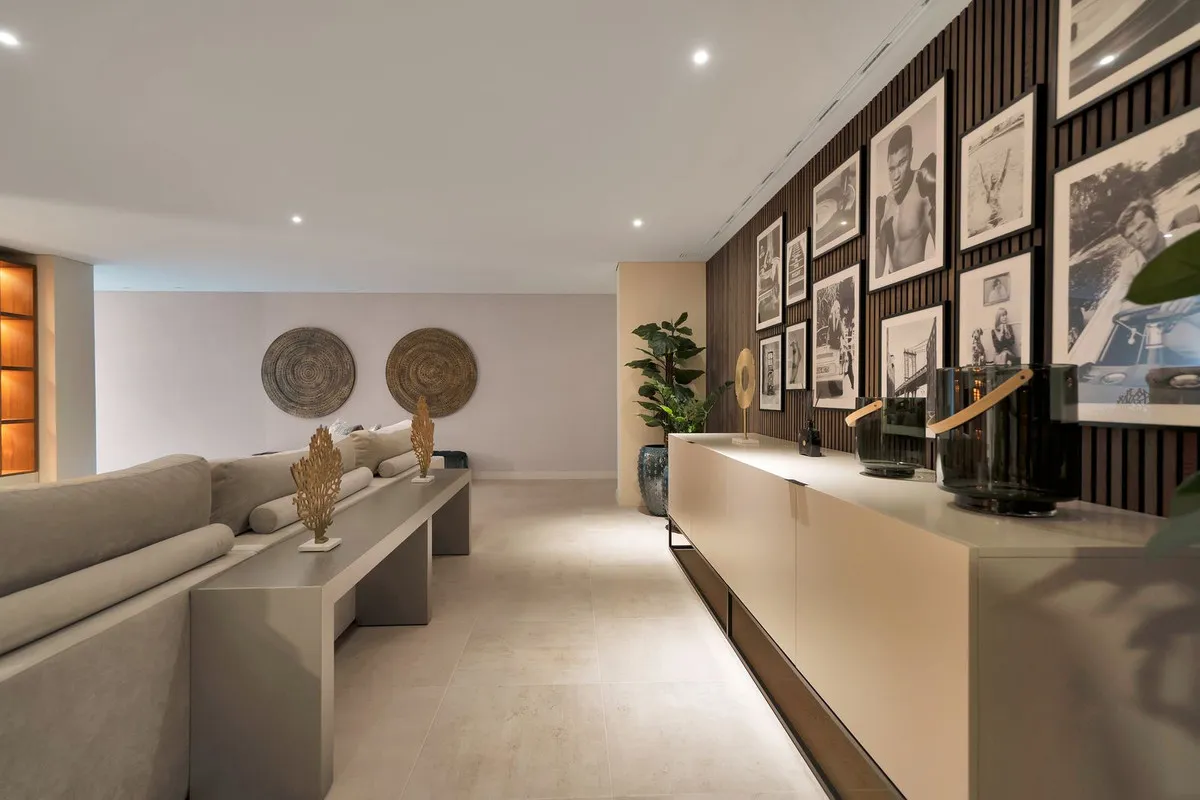 6c7fd7ce-92c4-4e2f-a586-c6b0660f7730