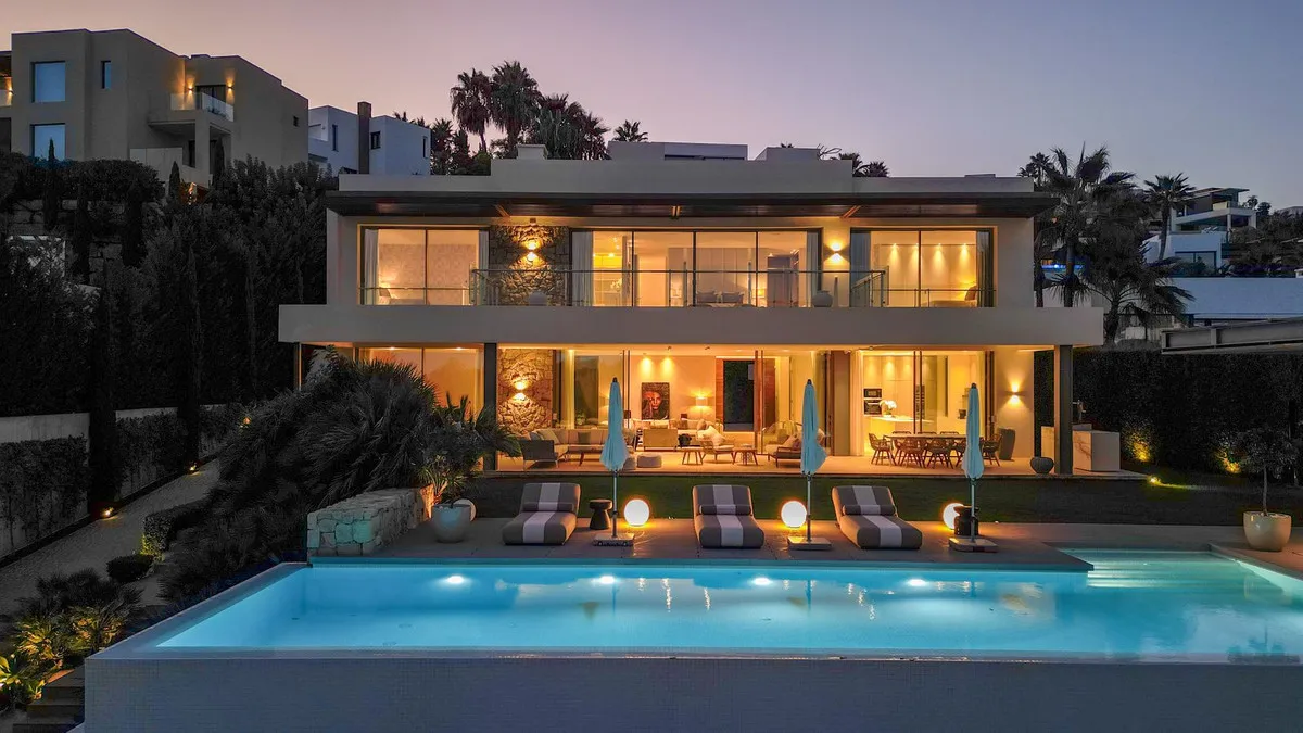 aa307073-b52c-48ea-912e-40d0bbfb65ee