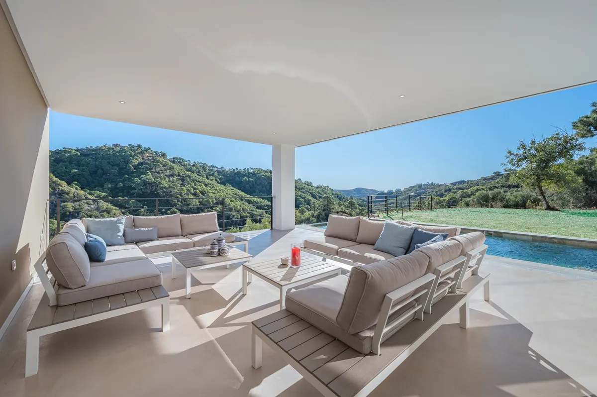 03d69728-a317-4966-9884-9734c346c6ec