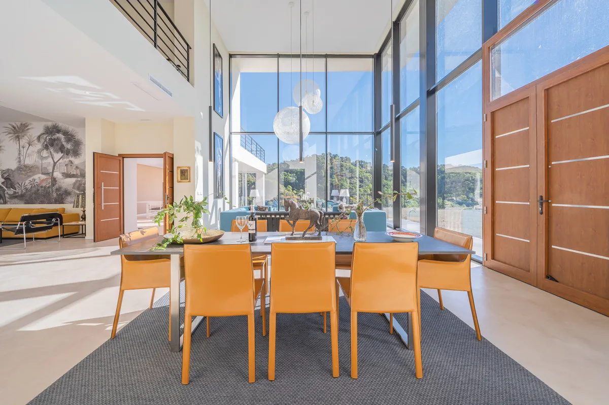 3304e464-5b96-4513-9fcd-a28adfd16f70