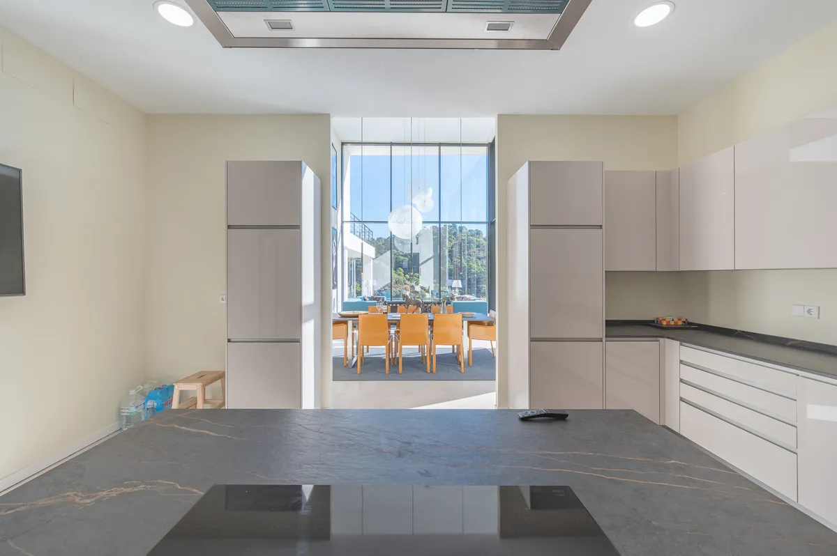 89d39495-6153-4b7b-b416-f12279ff1c42