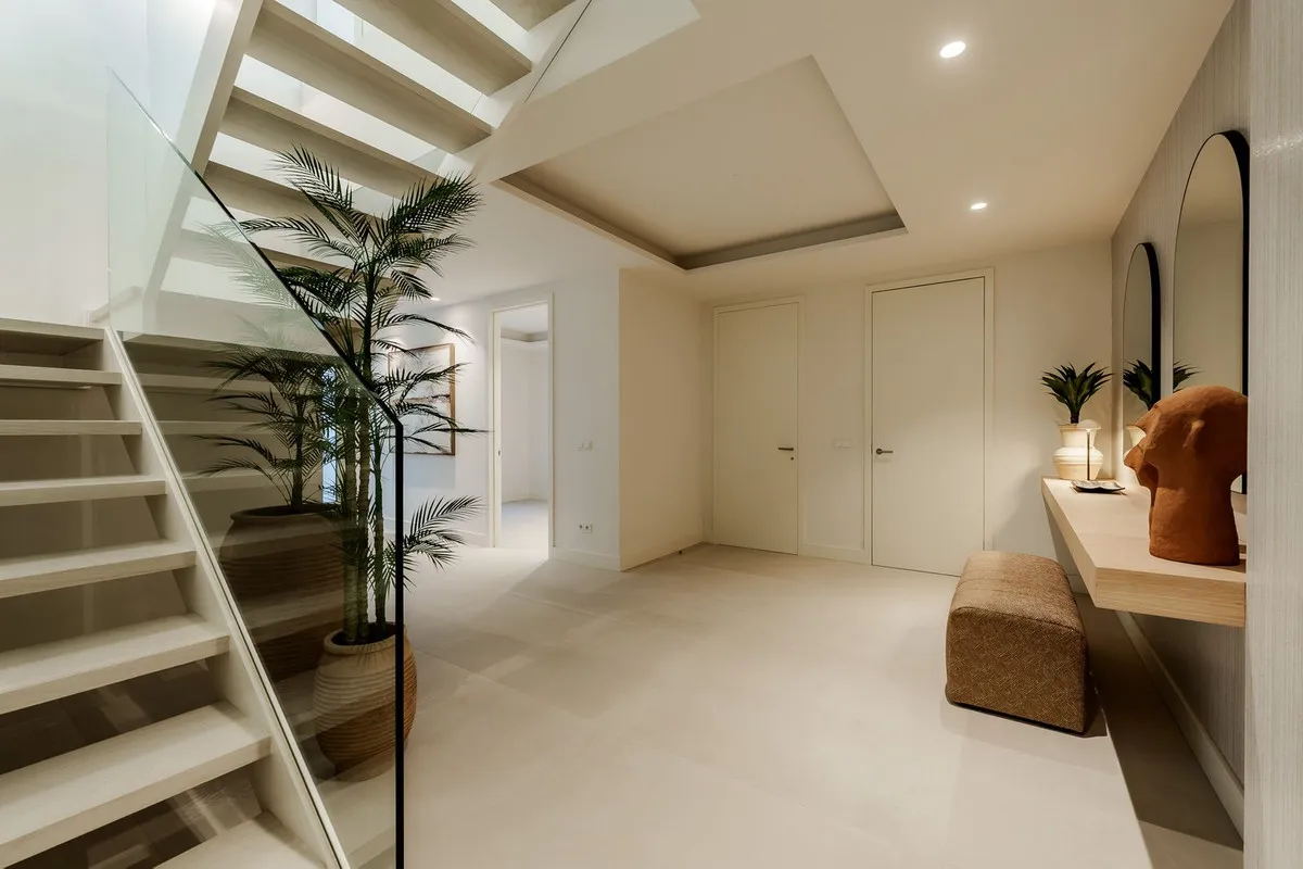 ad509c19-4490-49bd-b1f9-75af4f567b12