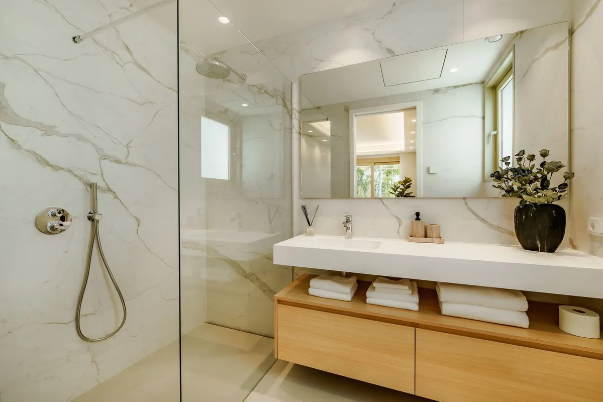 aed13c71-1941-477f-8b26-b56298c703a3