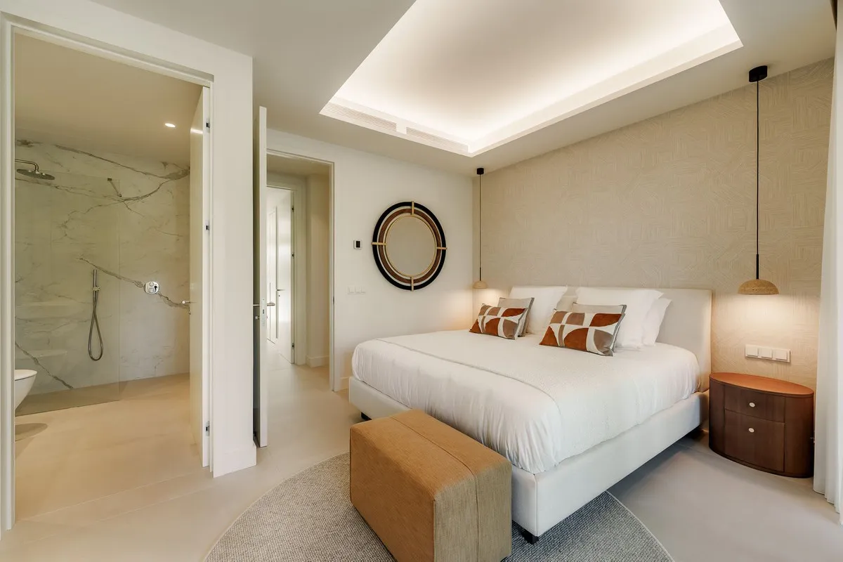 afecc698-3a09-4651-9627-75a0a3b509ad