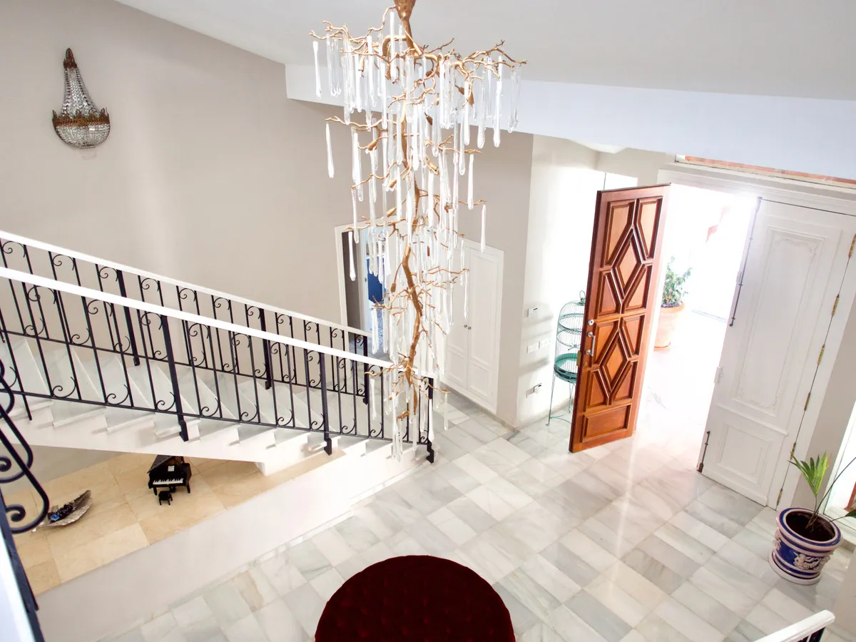 d4064c10-4c97-45c5-851a-d0ef75cb8c3b