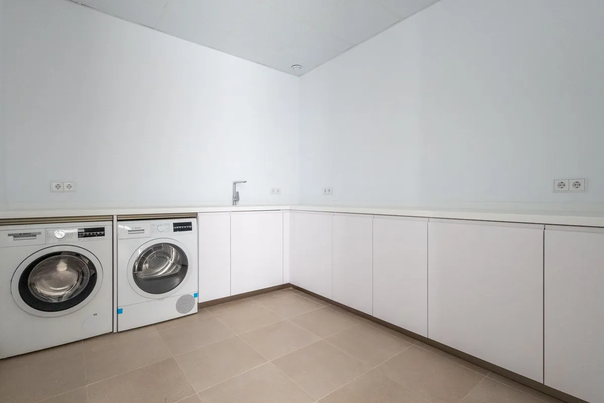 d03242d8-b1cd-44bb-8493-0c89d60d55e5