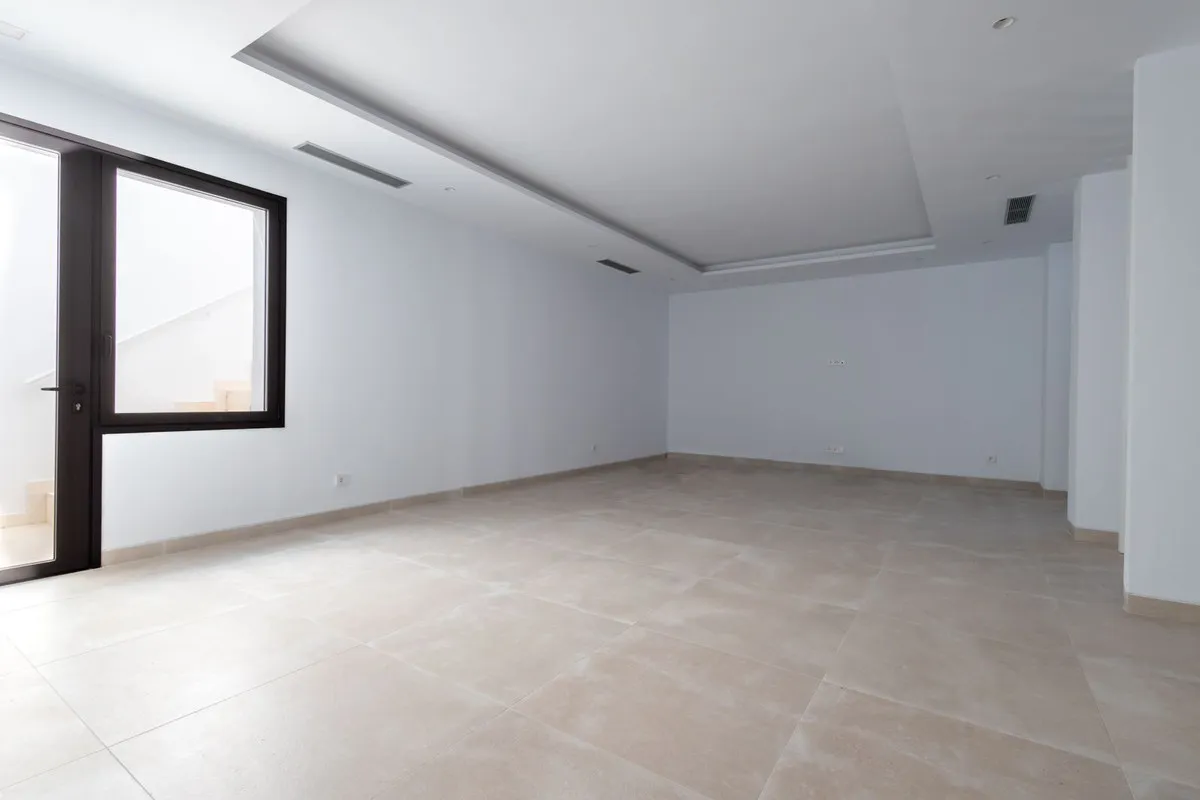 e44dec5d-5685-4dae-a7c0-a41fd1951031