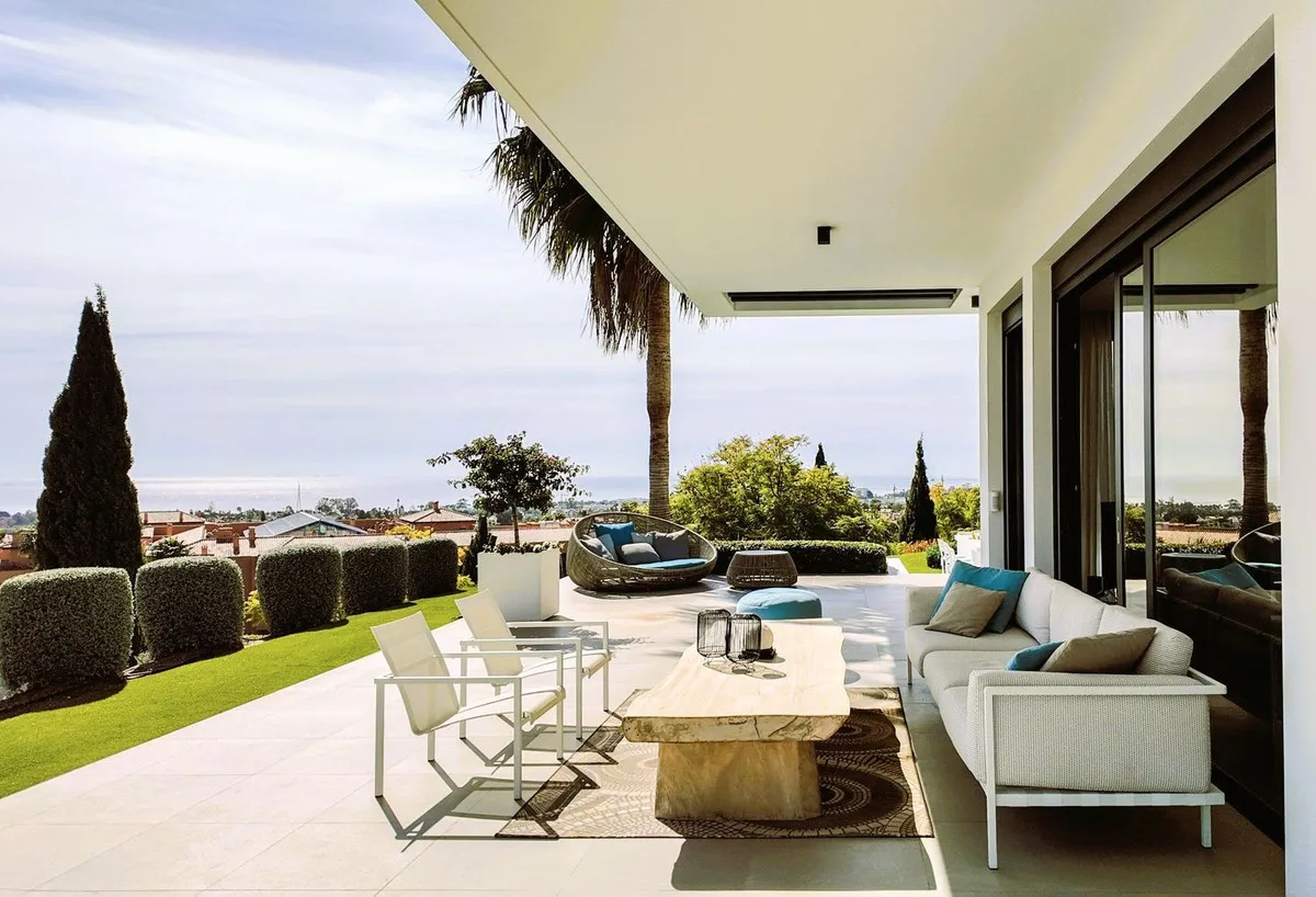 e71688ee-edbc-4f9d-89e3-164d073d4ef8