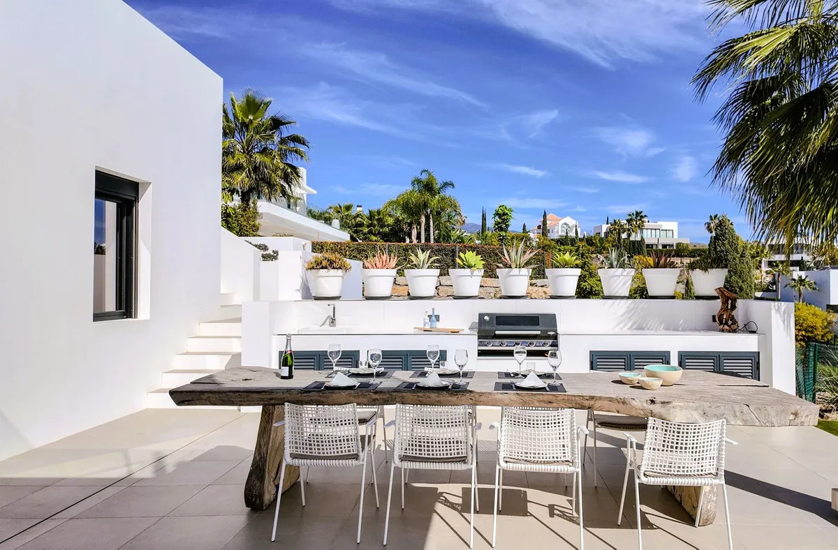 f86e1a37-0bc5-41bb-b88e-d4f9925129f0