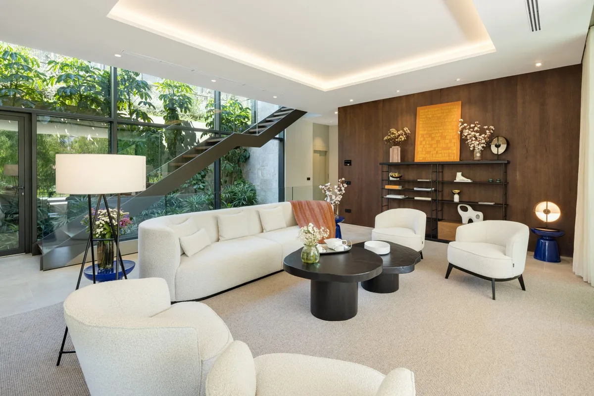 d49ba2c9-1a3e-4d61-b047-fb3a9b945b23