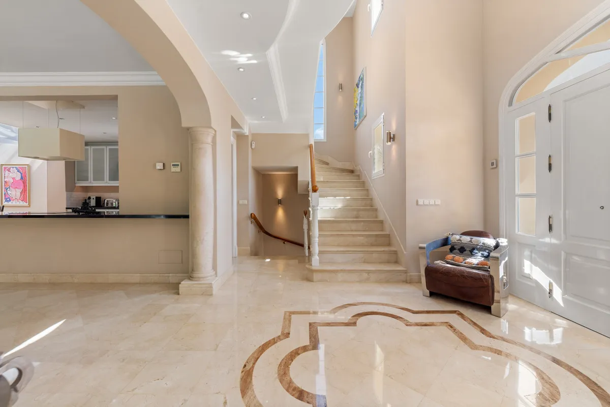 d56bd828-3109-4824-9ac1-93b7031b93ce