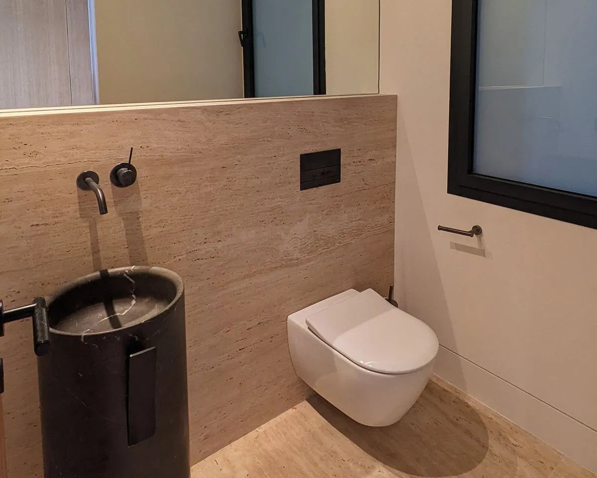 cb770465-b451-49c4-8805-7fca99d236d8