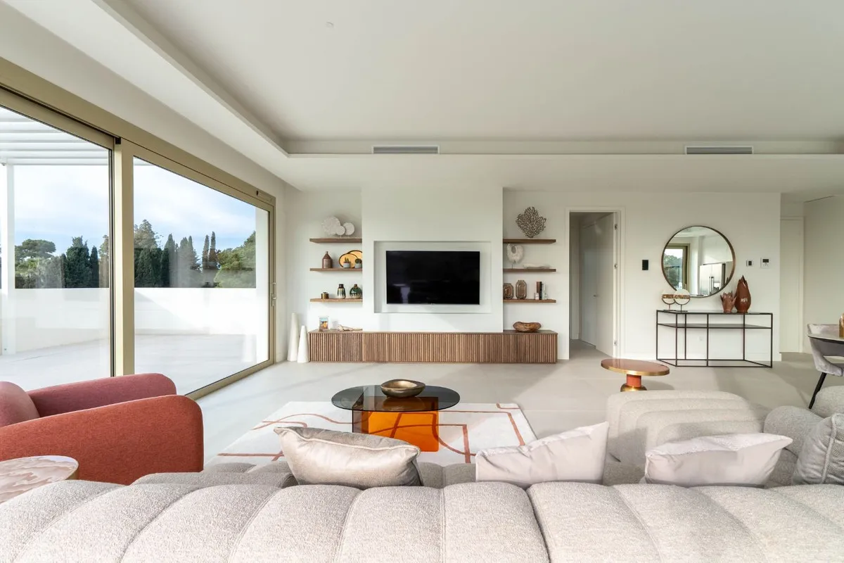 b85a78dd-3c93-4c76-a55a-e0a3b1e3c142