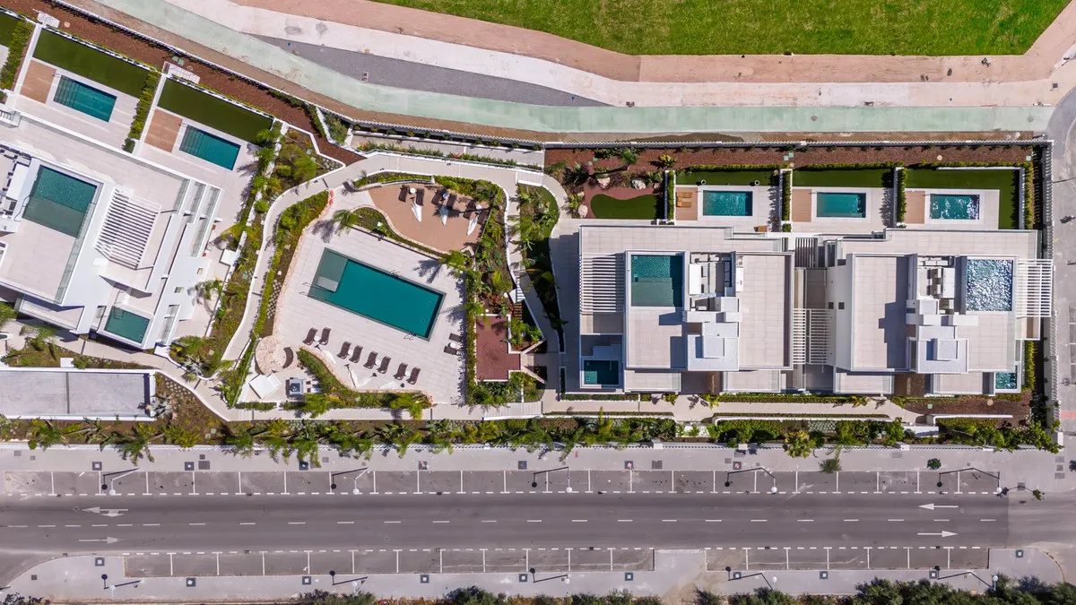 e73cddf1-bf45-48bb-993b-a5e52ca460aa