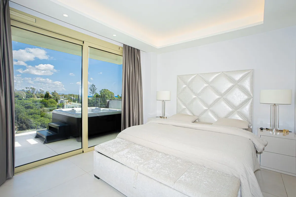 5645bf5b-a685-4b0e-8e29-196d581886d2