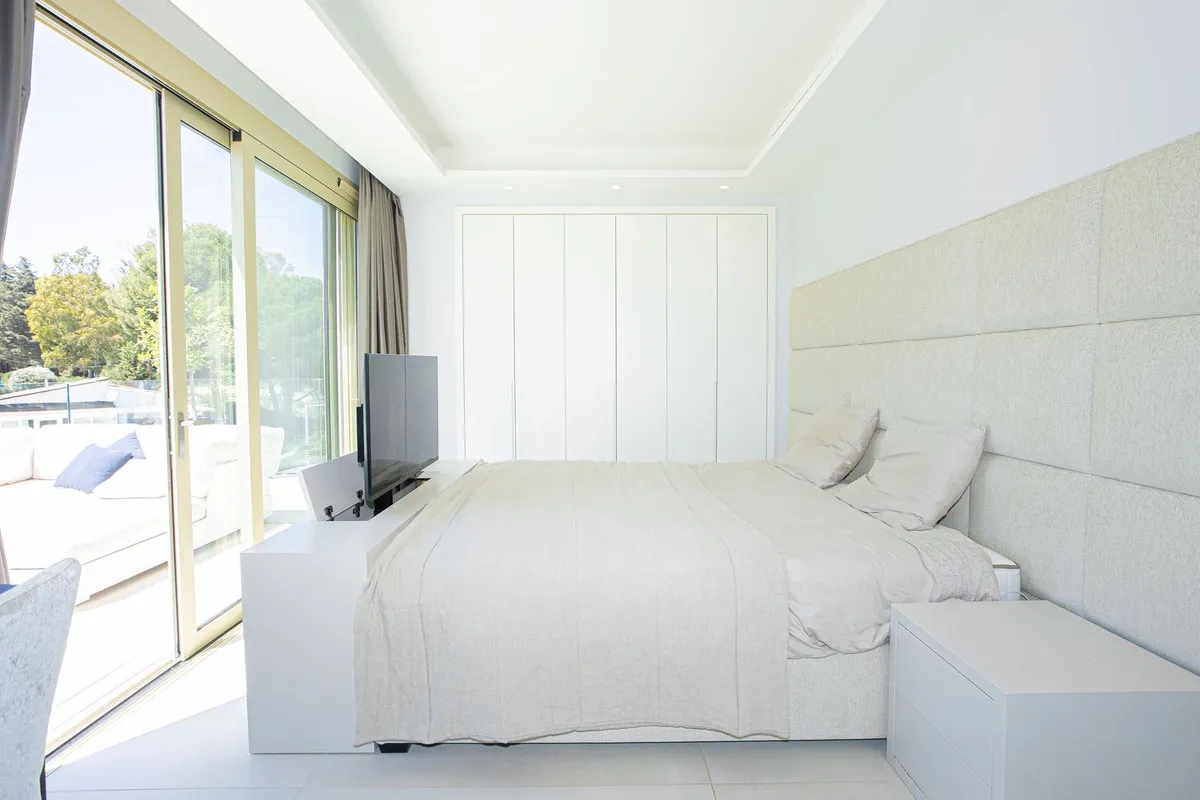 a310b81a-2a69-4f81-92cd-ed7ecd60f573