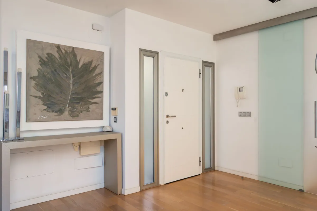 3282e31b-bbcf-421e-83c9-edcdfca51902