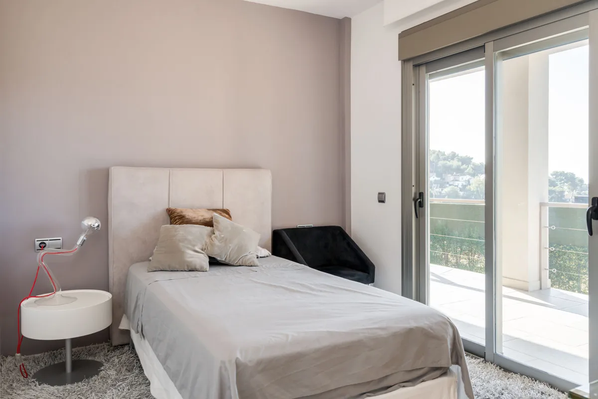 379da709-3dac-4ee4-a622-a755321ecf06