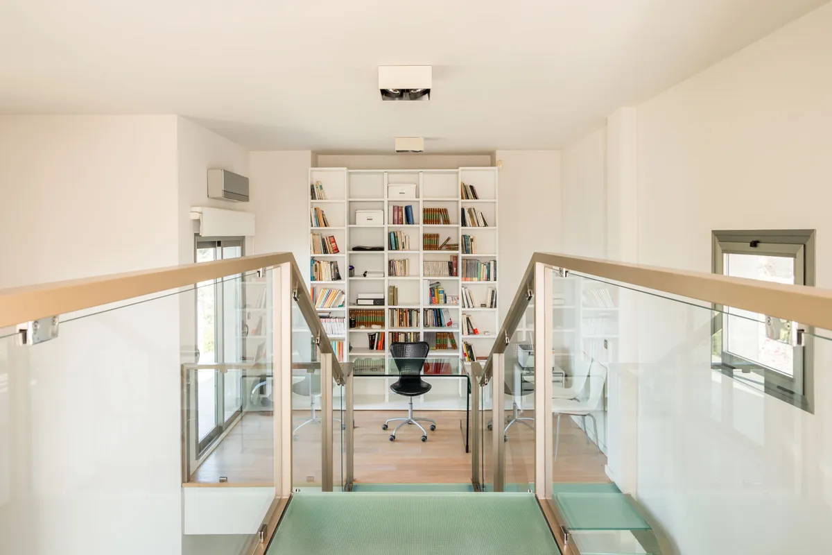 b01cd3d4-7e78-404a-8302-29220fe8a3c1