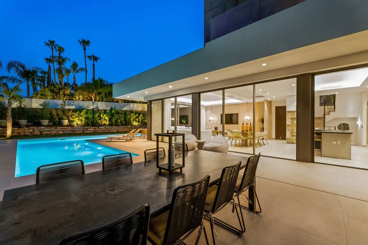 f4c64997-f41f-48c7-98e1-0da368250a94