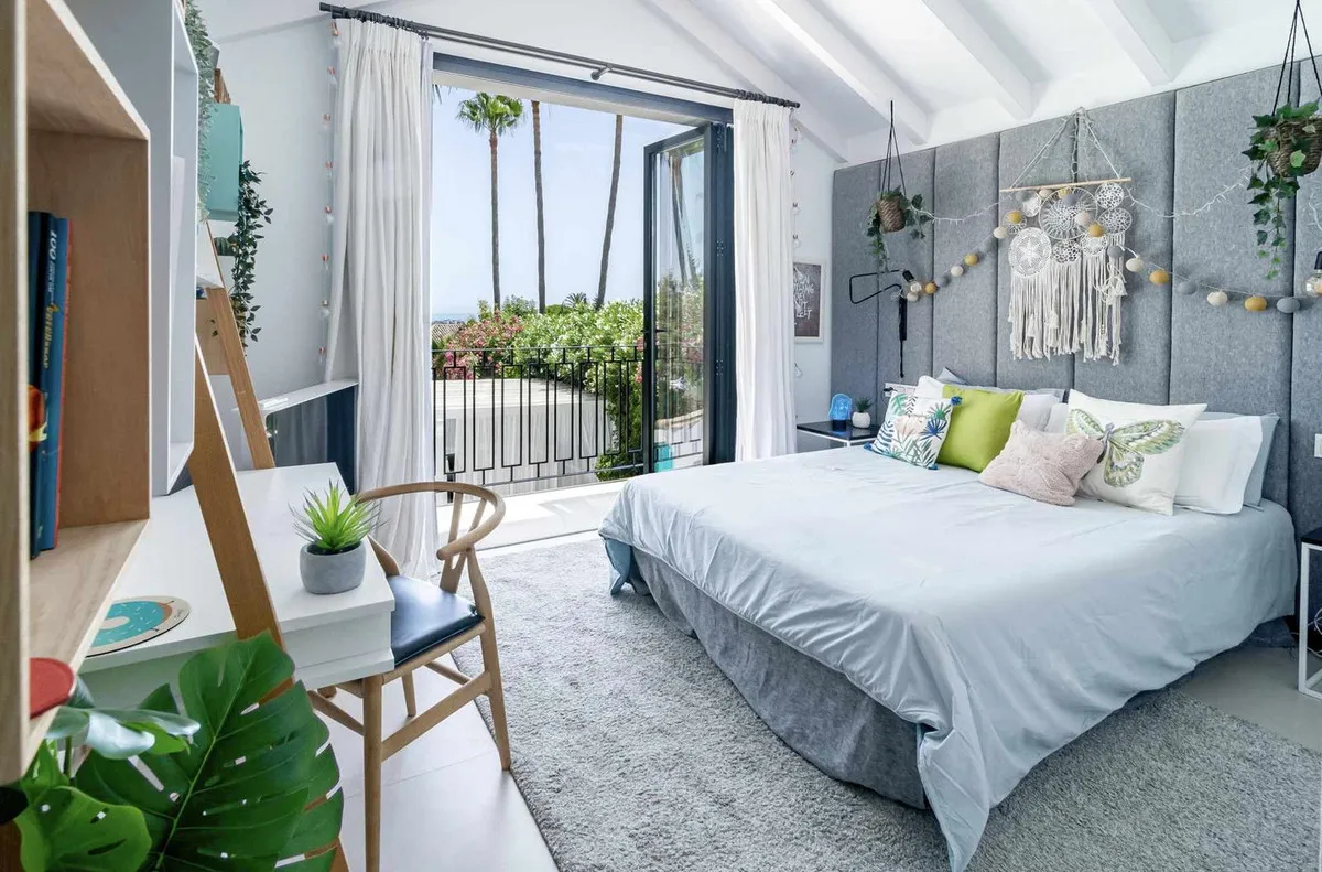 1498da7a-d9f1-416f-997b-59719c923c2f