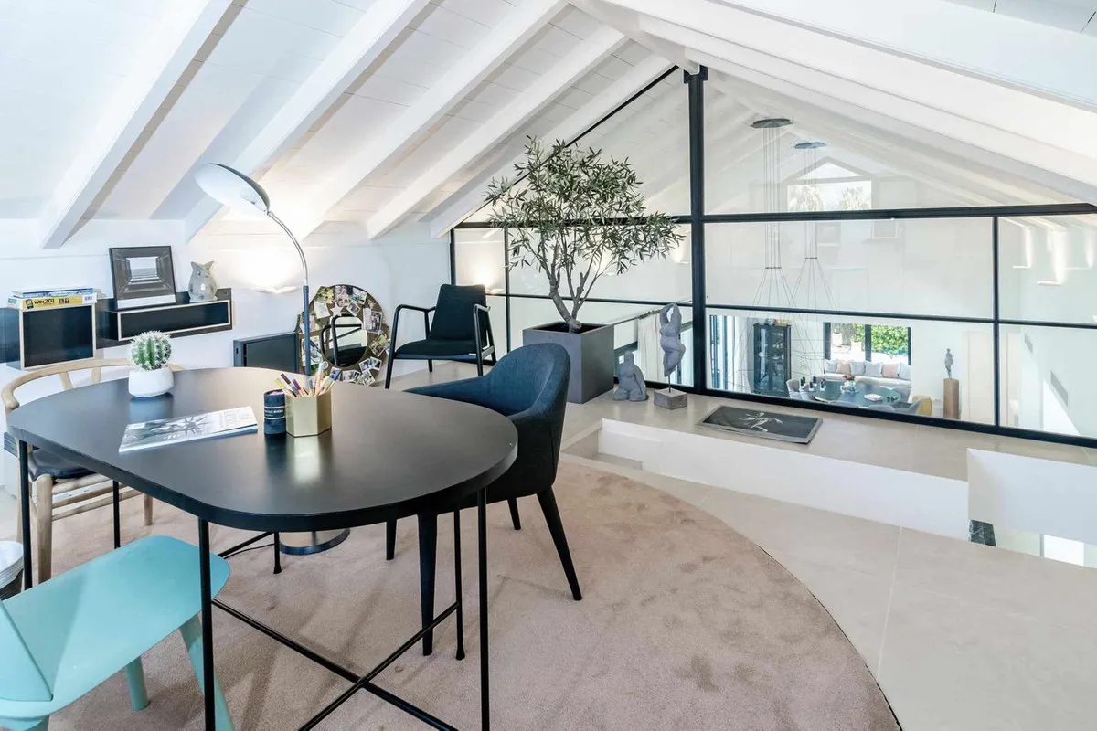 2037e4dc-5802-43b4-a197-889cdcdaaf10