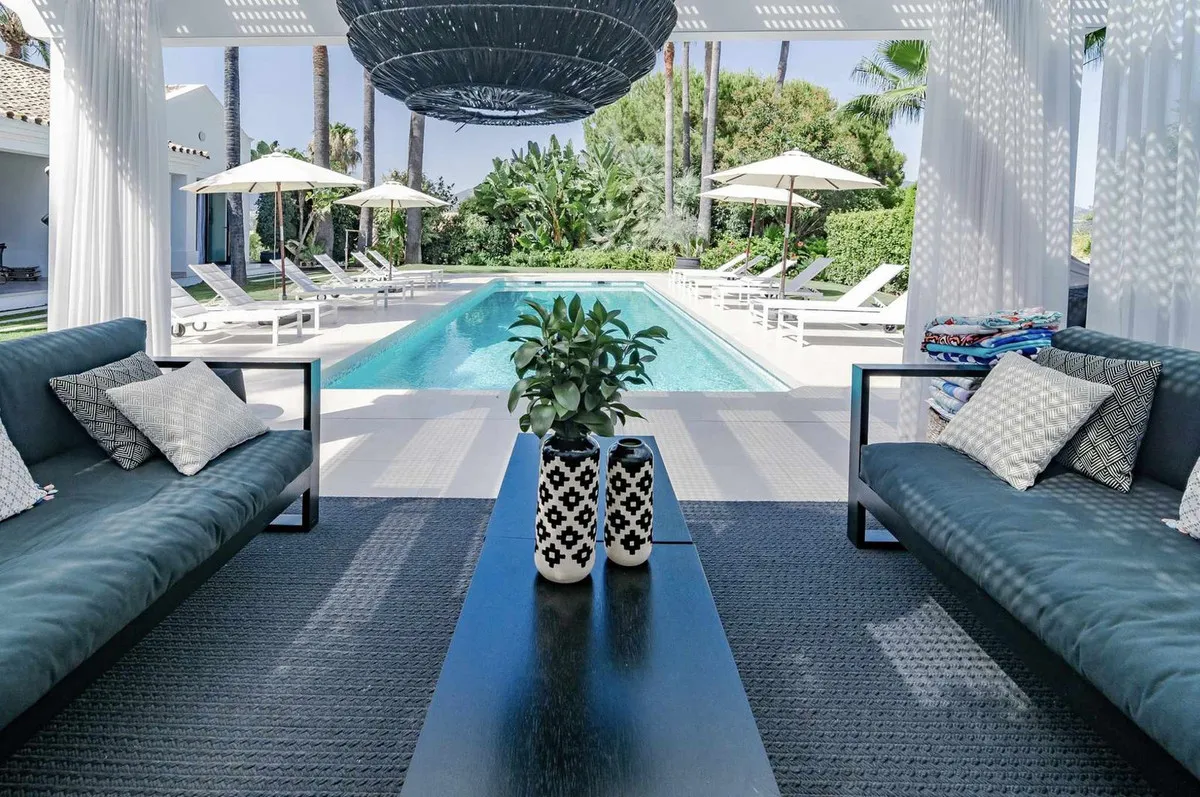 9bf1d60e-6033-4a65-b360-a48903815175