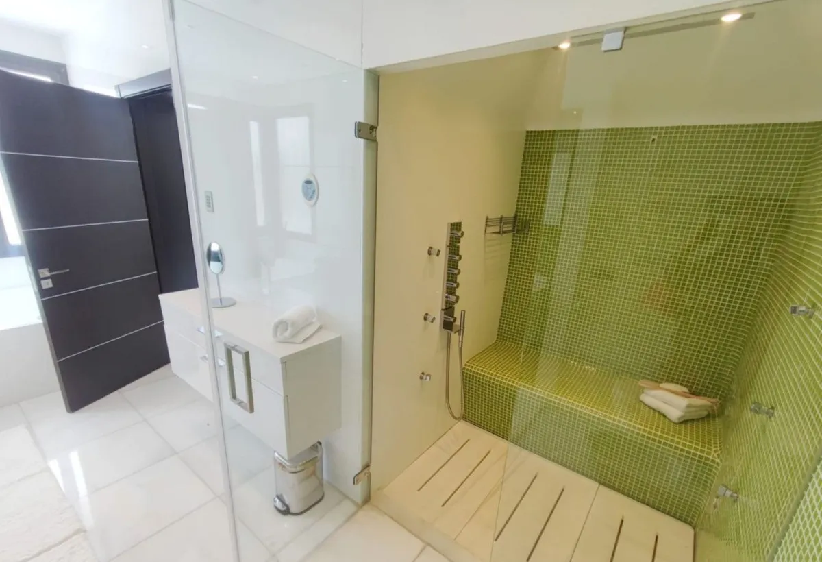 49ced13f-911a-45ba-8203-b0c766cb7579